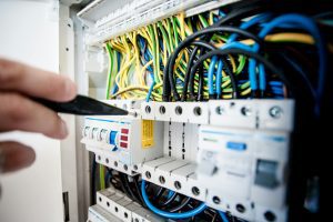 Electrician Authority how to become an electrician