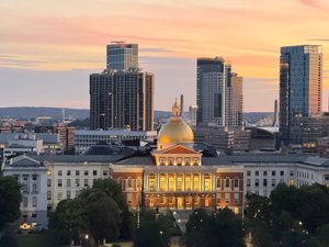 how to become an electrician in Massachusetts